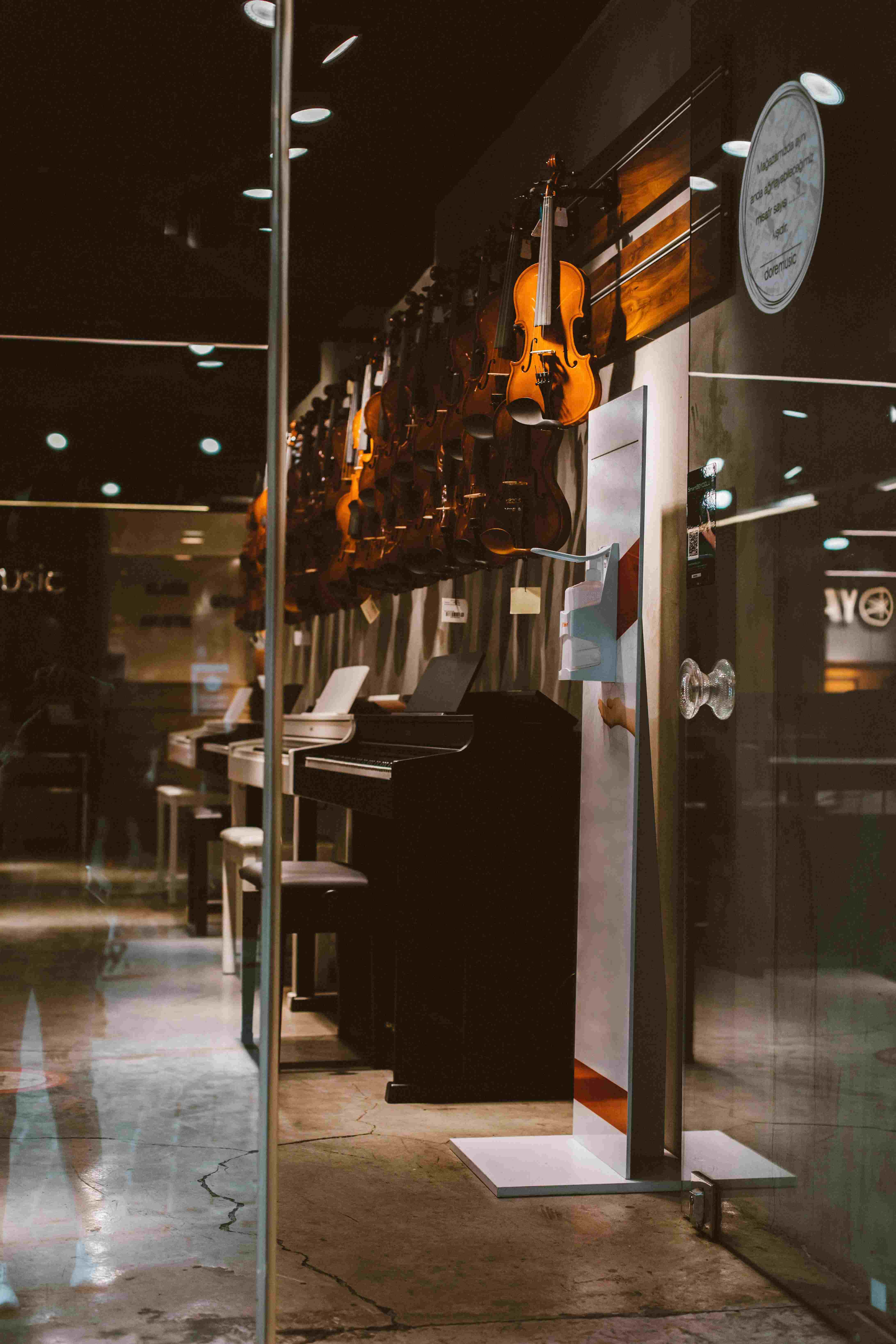 Elapusin Storefront